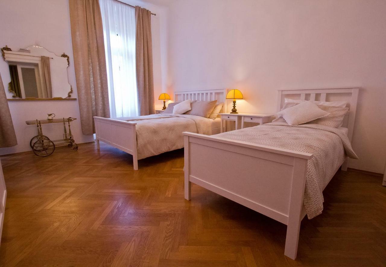 Golden Rooms Bed & Breakfast Trieste Dış mekan fotoğraf