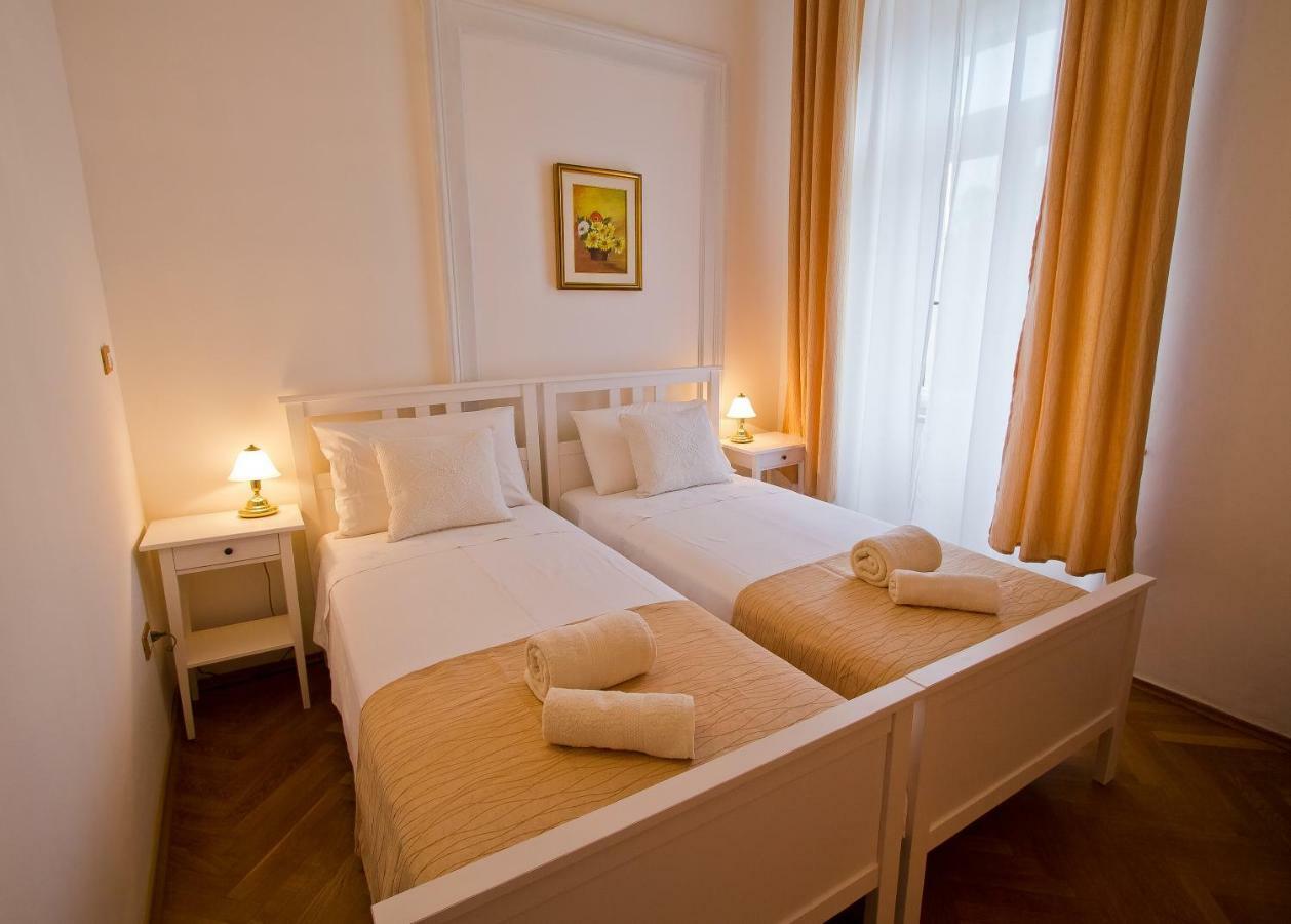 Golden Rooms Bed & Breakfast Trieste Dış mekan fotoğraf