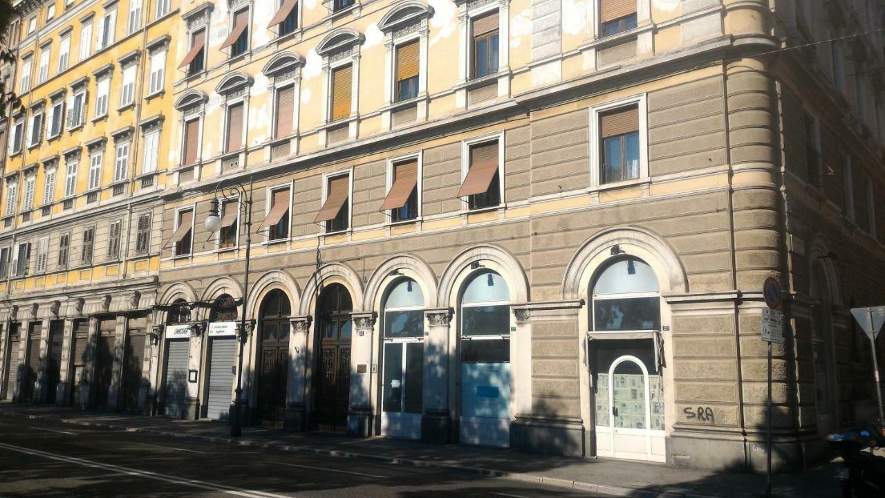 Golden Rooms Bed & Breakfast Trieste Dış mekan fotoğraf