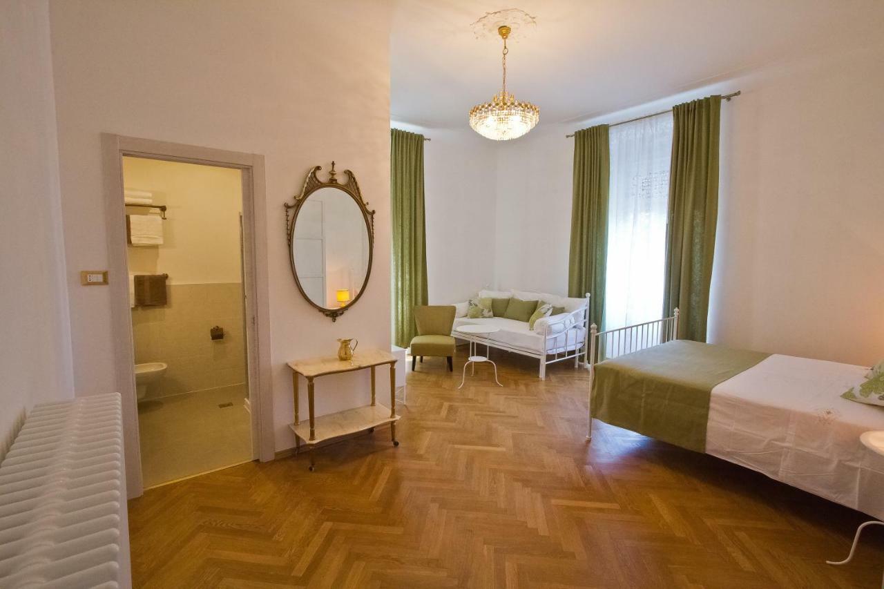 Golden Rooms Bed & Breakfast Trieste Dış mekan fotoğraf