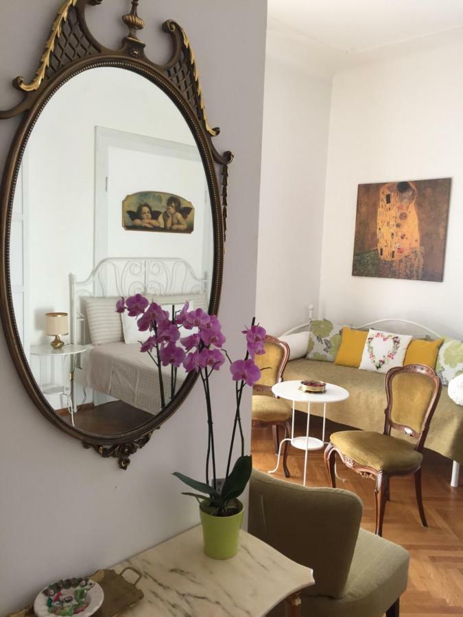 Golden Rooms Bed & Breakfast Trieste Oda fotoğraf